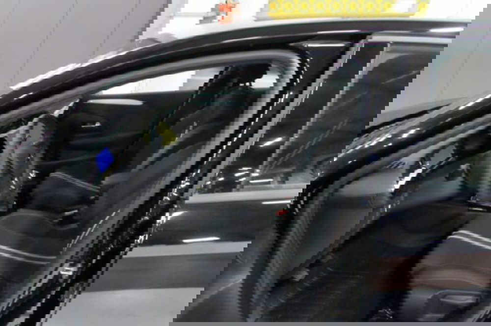 Opel Corsa nuova a Milano (5)