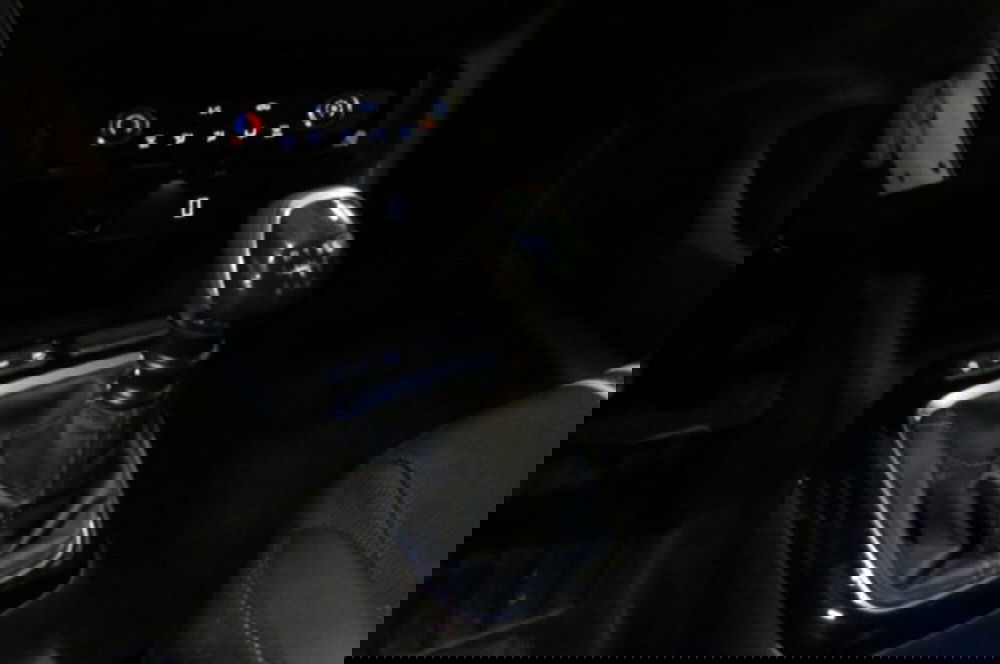 Opel Corsa nuova a Milano (9)