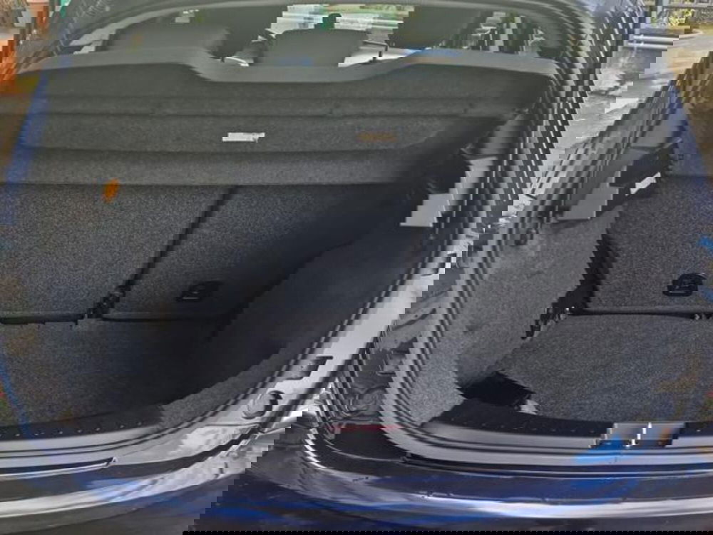 Lancia Ypsilon usata a Salerno (19)