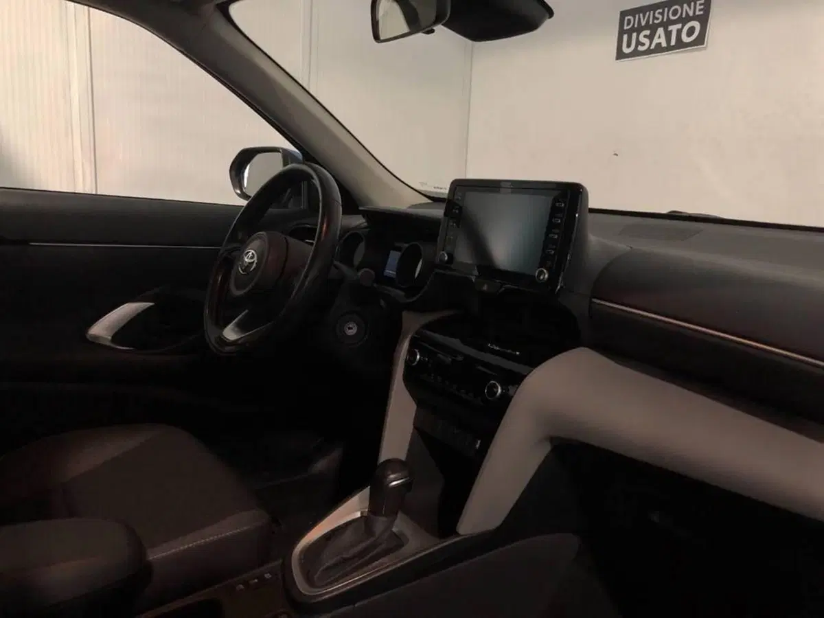 Toyota Yaris Cross usata a Torino (10)