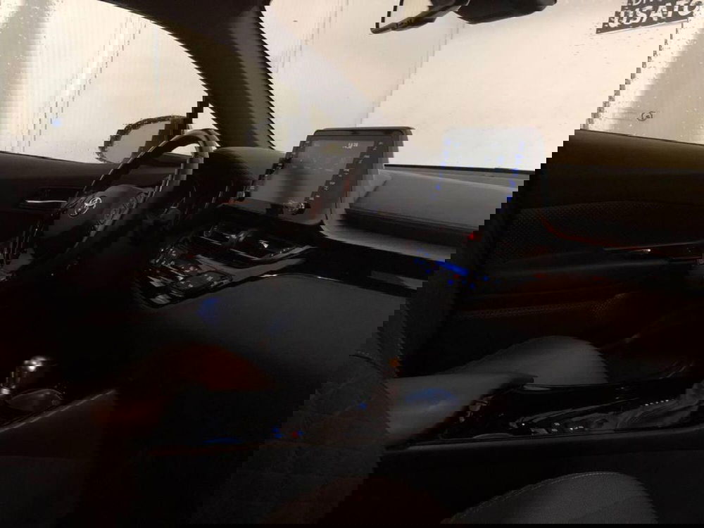 Toyota Toyota C-HR usata a Torino (11)