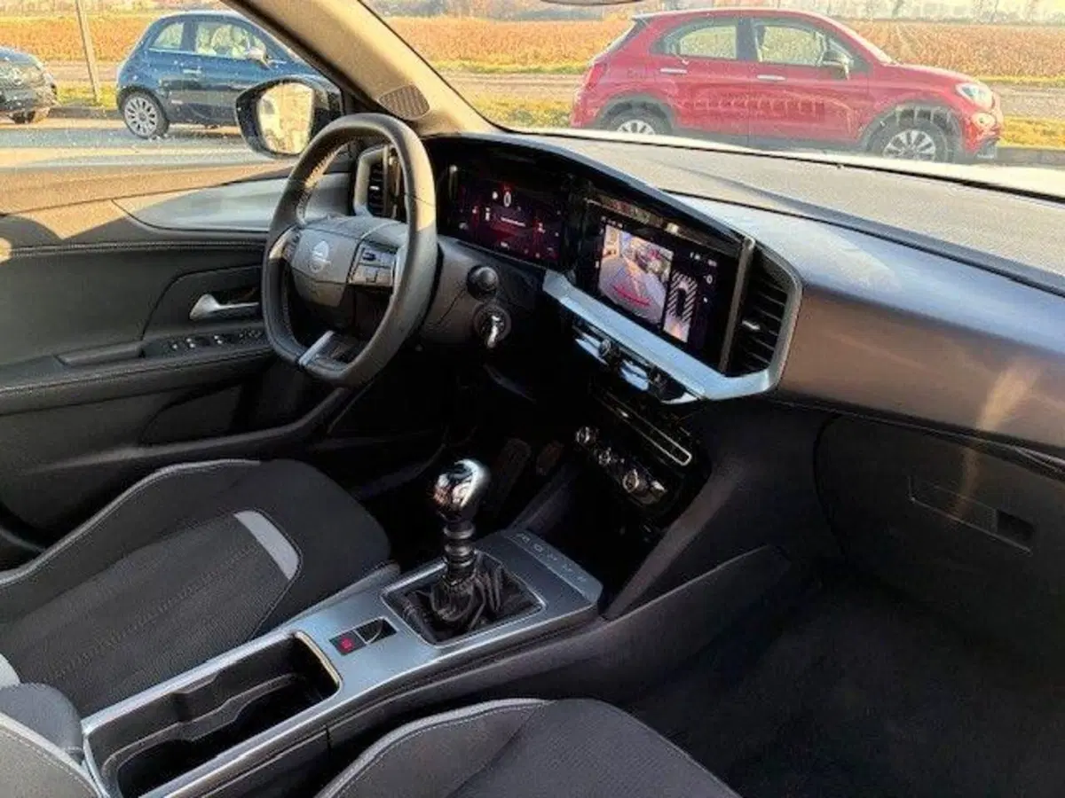Opel Mokka usata a Milano (10)