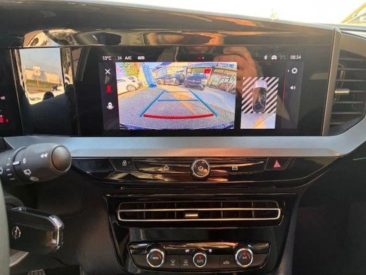 Opel Mokka usata a Milano (8)