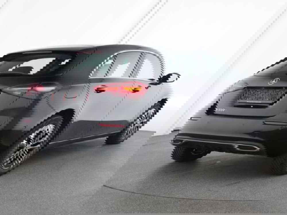 Mercedes-Benz Classe A usata a Milano (3)