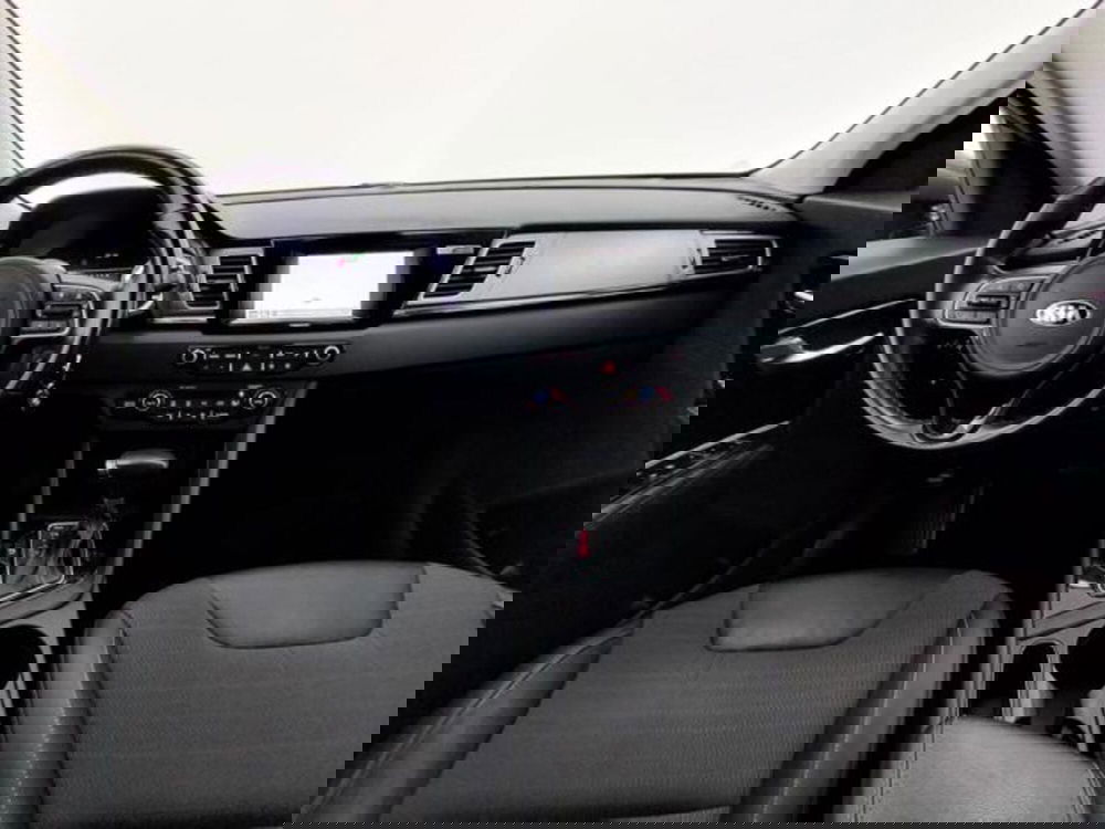 Kia Niro usata a Como (4)