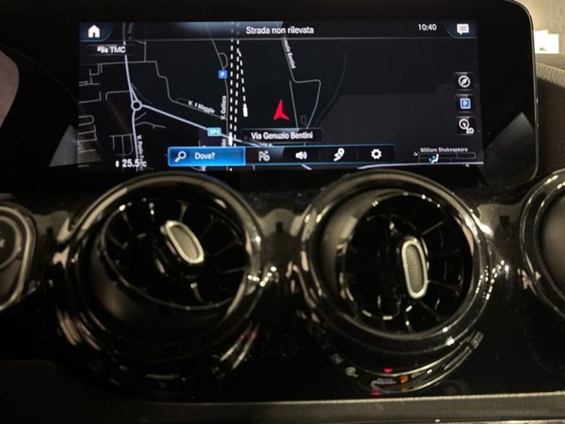 Mercedes-Benz GLA SUV usata a Bologna (14)