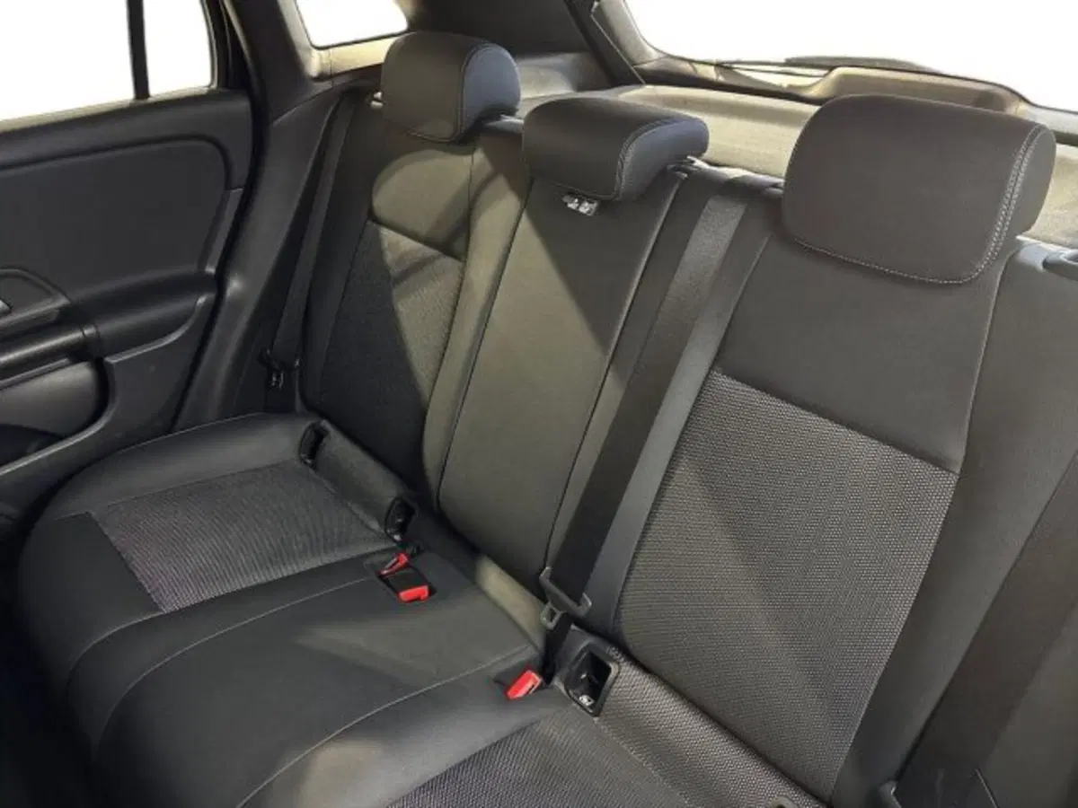 Mercedes-Benz GLA SUV usata a Bologna (16)