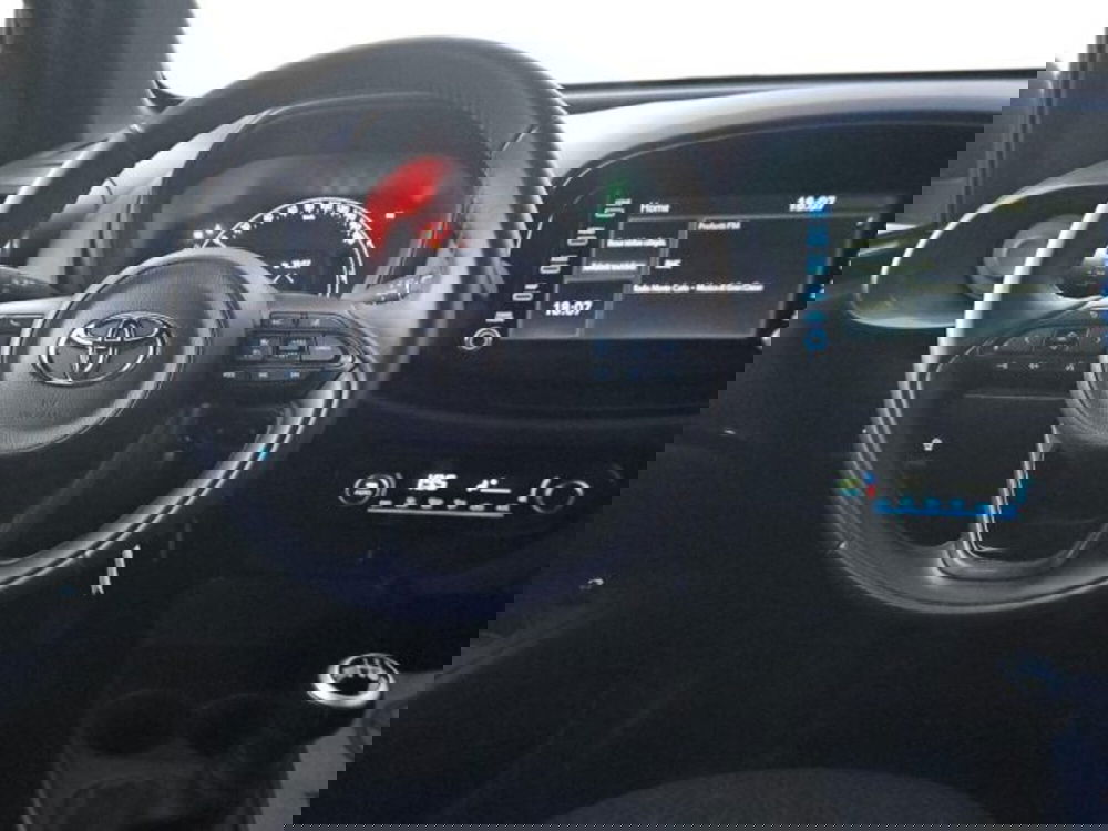 Toyota Aygo X usata a Roma (8)