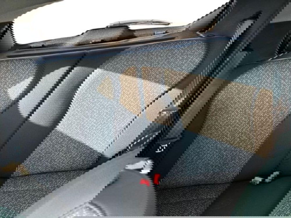 Lancia Ypsilon usata a Roma (10)