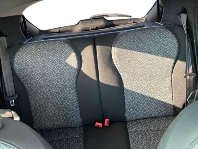 Lancia Ypsilon usata a Roma (11)