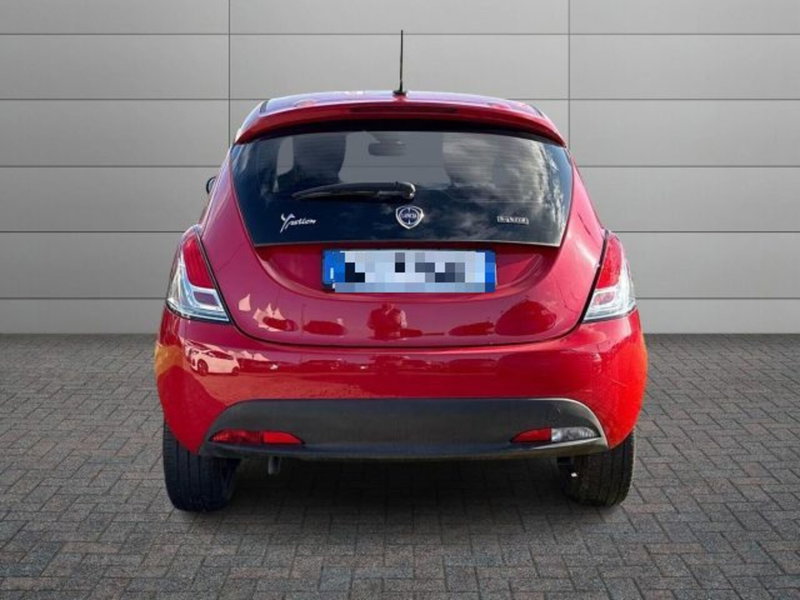 Lancia Ypsilon usata a Roma (12)