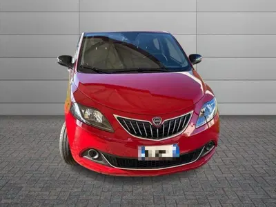 Lancia Ypsilon 1.0 FireFly 5 porte S&amp;S Hybrid Silver Plus del 2022 usata a Roma