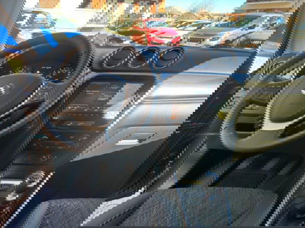 Suzuki Vitara nuova a Cuneo (9)