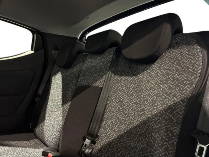 Lancia Ypsilon usata a Ancona (14)