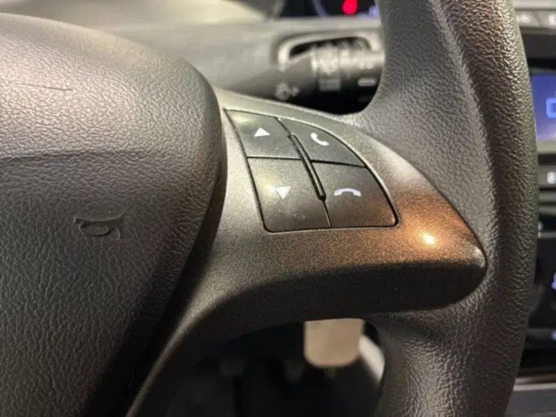 Lancia Ypsilon usata a Ancona (20)