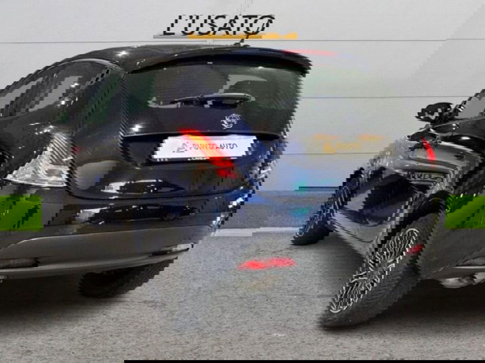 Lancia Ypsilon usata a Ancona (5)