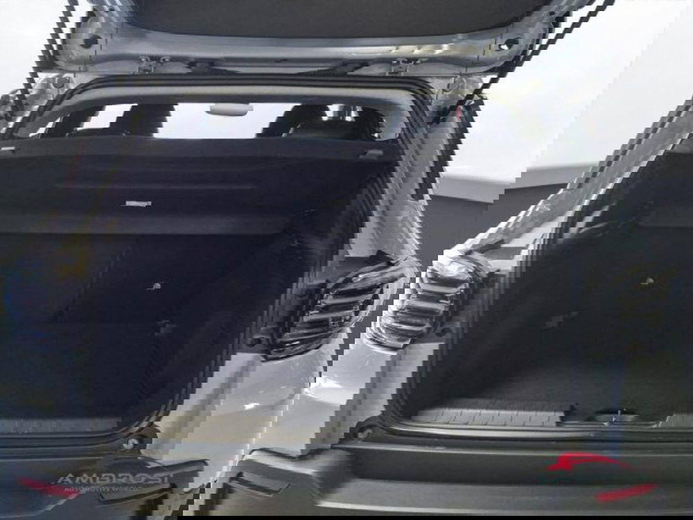 Jeep Avenger nuova a Perugia (9)