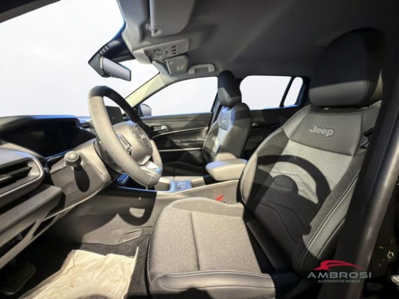 Jeep Avenger nuova a Perugia (10)