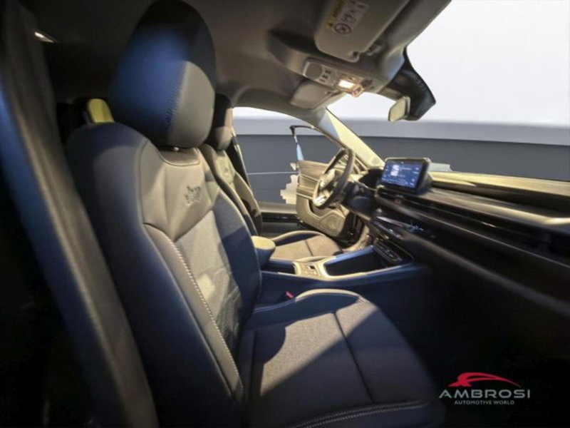 Jeep Avenger nuova a Perugia (12)