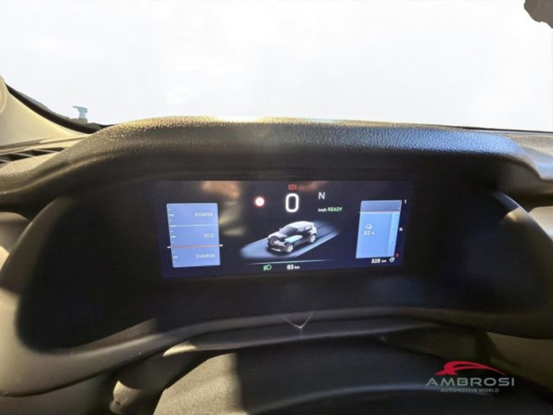 Jeep Avenger nuova a Perugia (13)