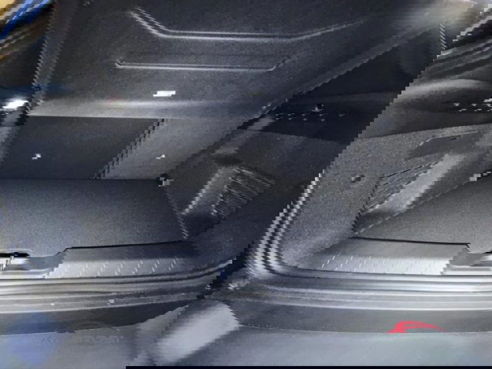 Jeep Avenger nuova a Perugia (9)