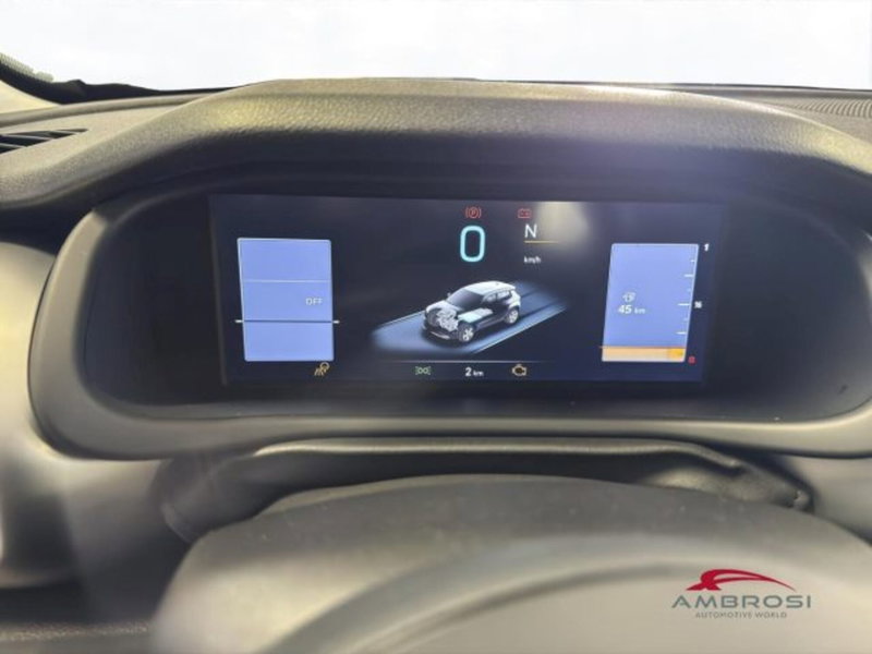 Jeep Avenger nuova a Perugia (13)