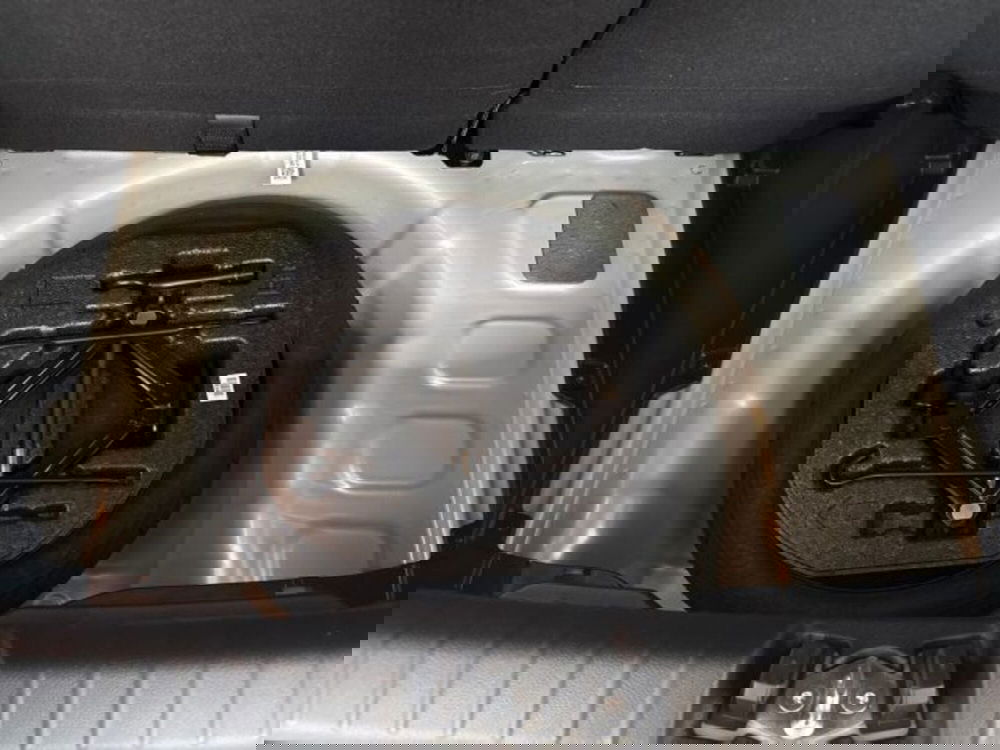 Kia Picanto nuova a Catania (13)