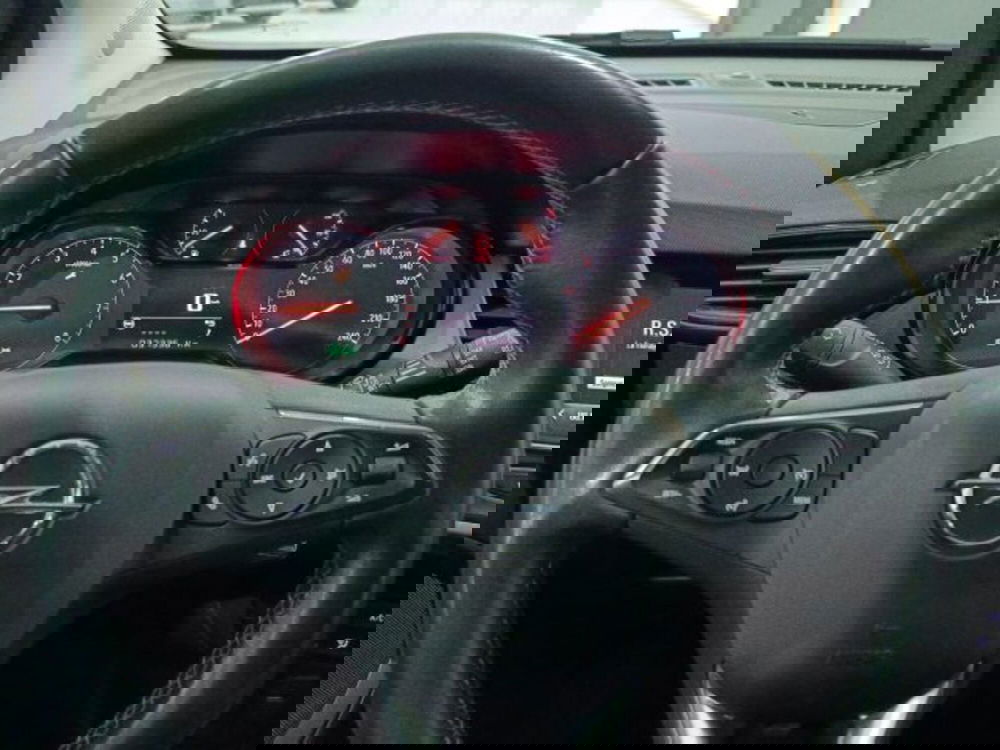 Opel Crossland usata a Catania (17)