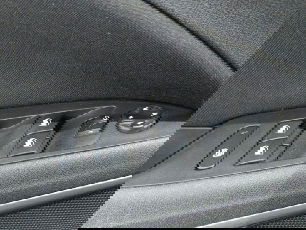 Opel Crossland usata a Catania (20)