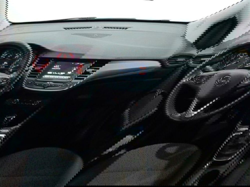 Opel Crossland usata a Catania (7)