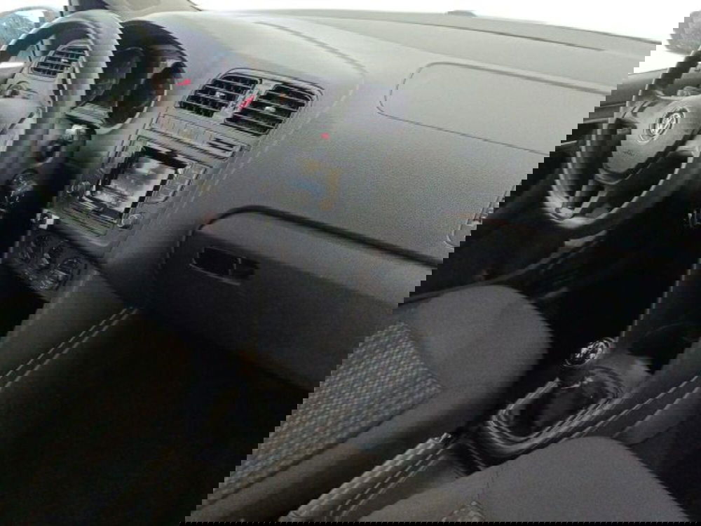 Volkswagen Polo usata a Catania (9)