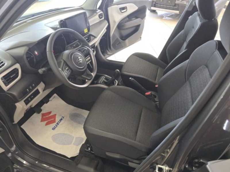 Suzuki Swift nuova a Reggio Emilia (10)