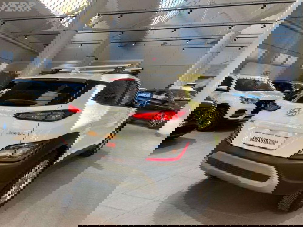 Hyundai Kona usata a Milano (10)