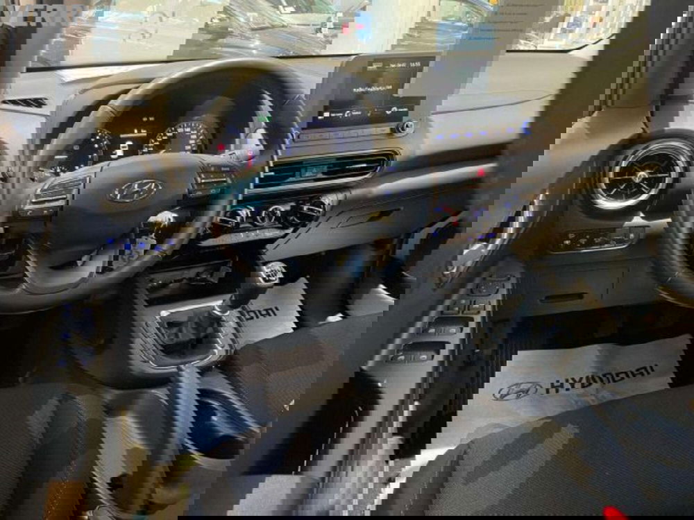 Hyundai Kona usata a Milano (11)