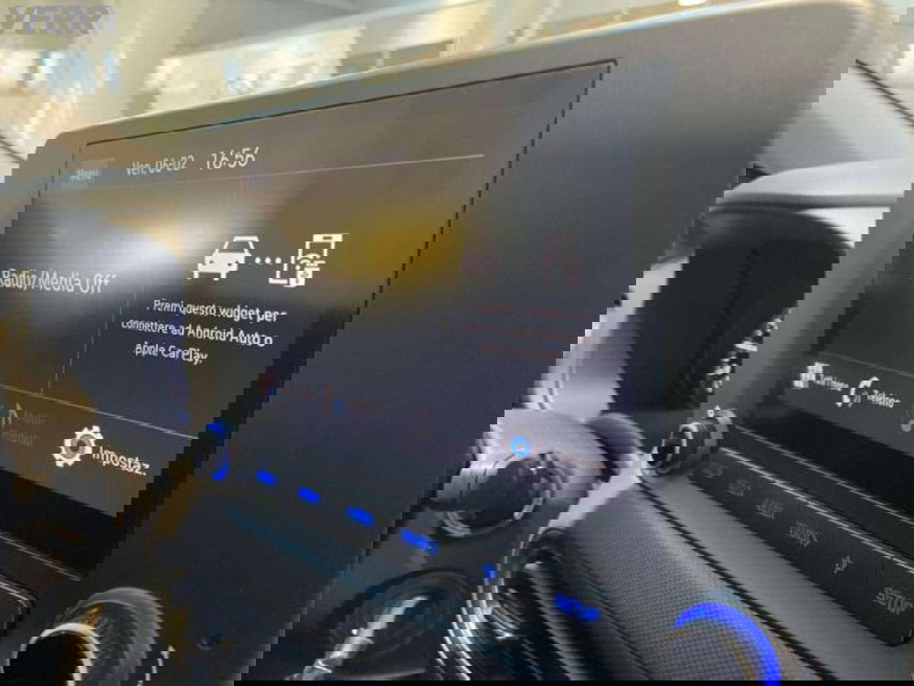 Hyundai Kona usata a Milano (15)