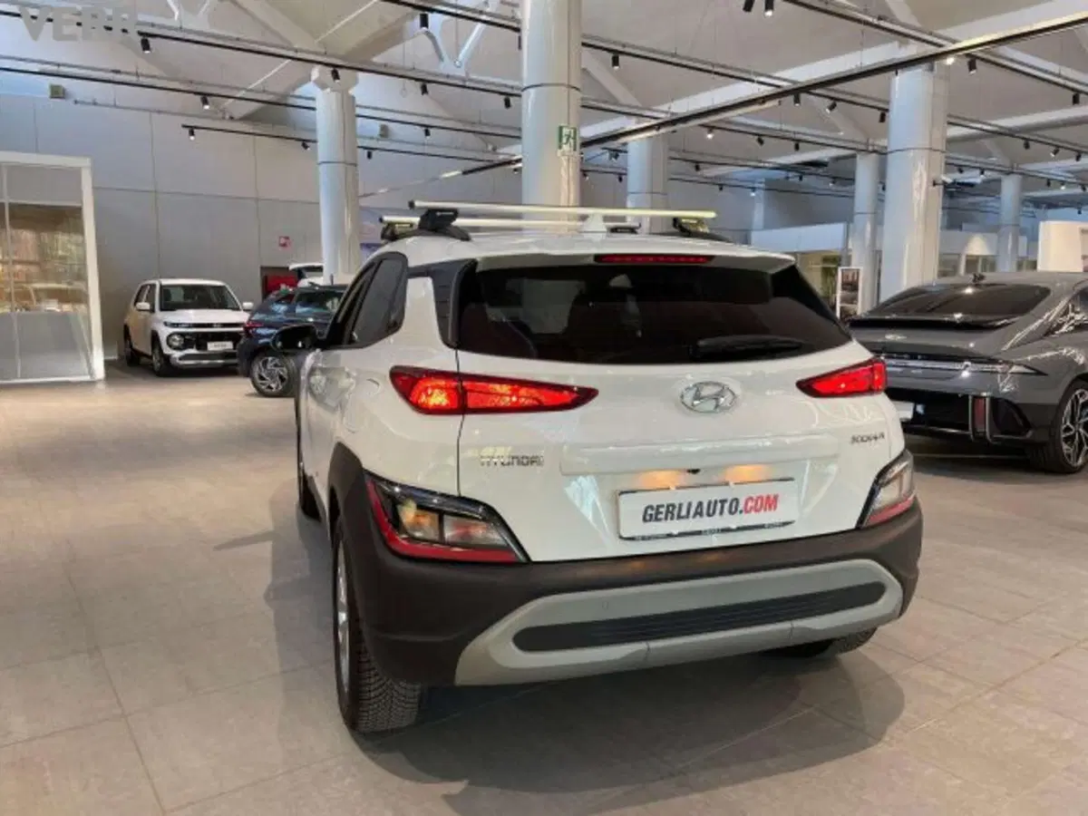 Hyundai Kona usata a Milano (9)