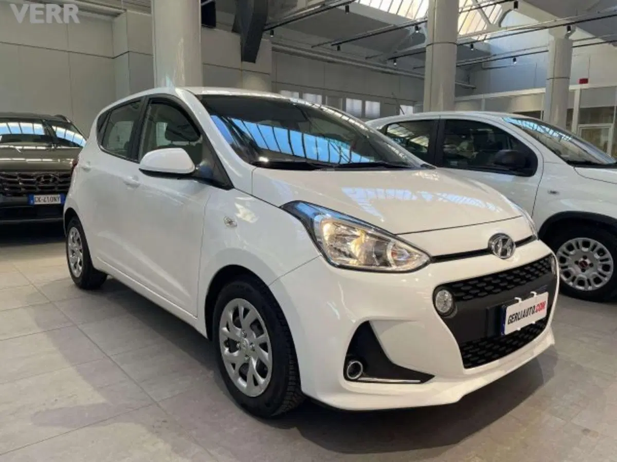 Hyundai i10 usata a Milano (3)