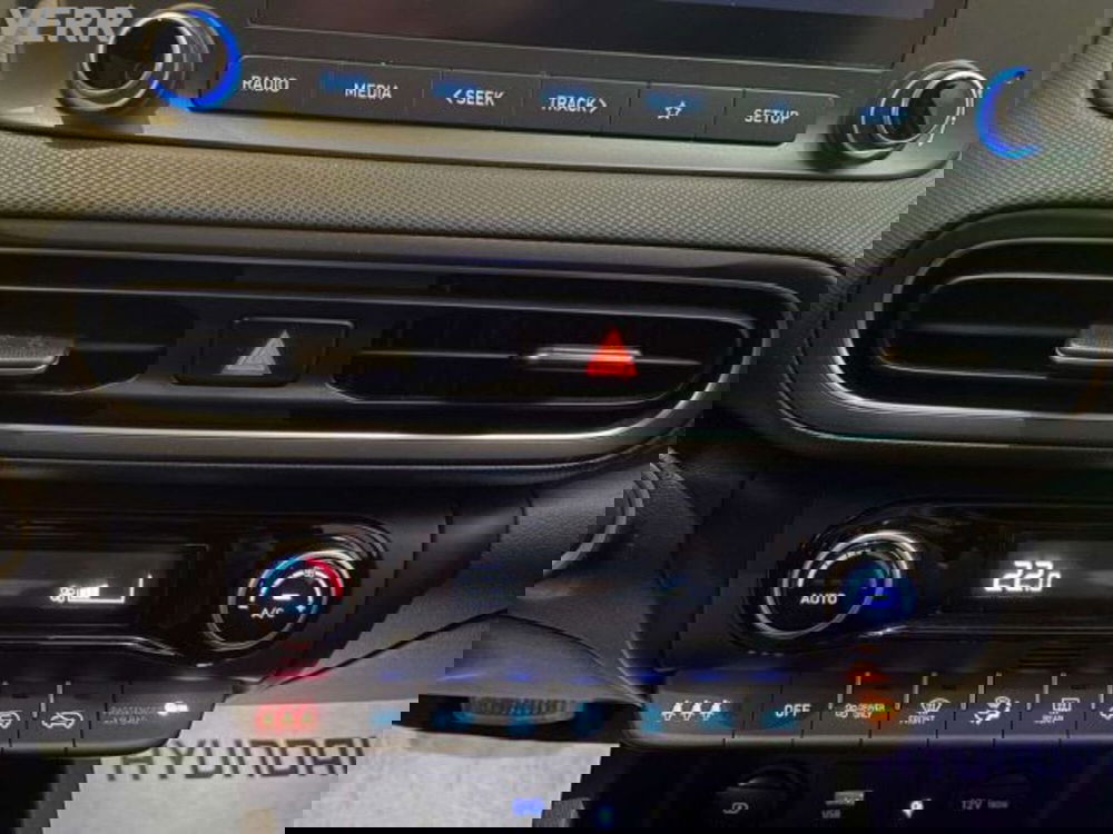 Hyundai Kona usata a Milano (14)