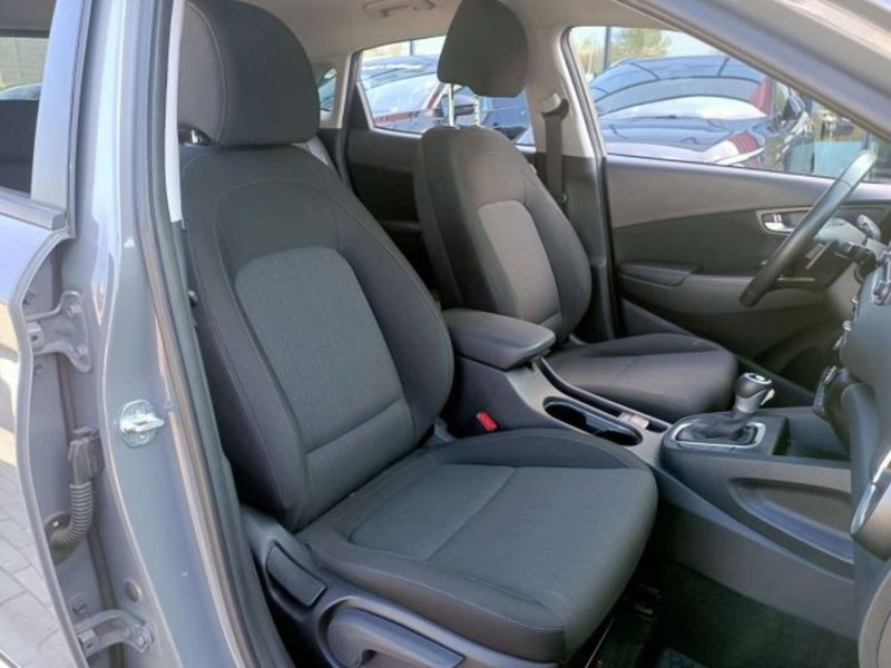 Hyundai Kona usata a Firenze (12)