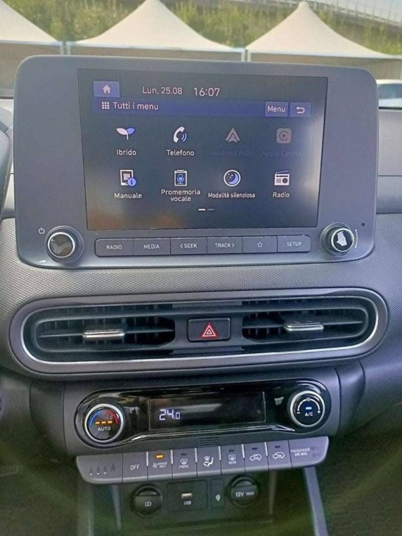 Hyundai Kona usata a Firenze (9)