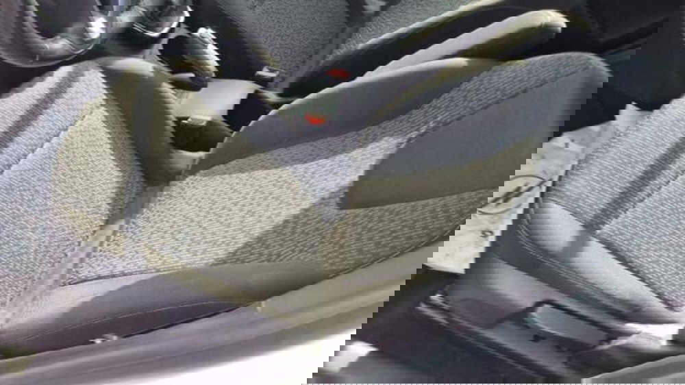 Opel Crossland usata a Savona (16)