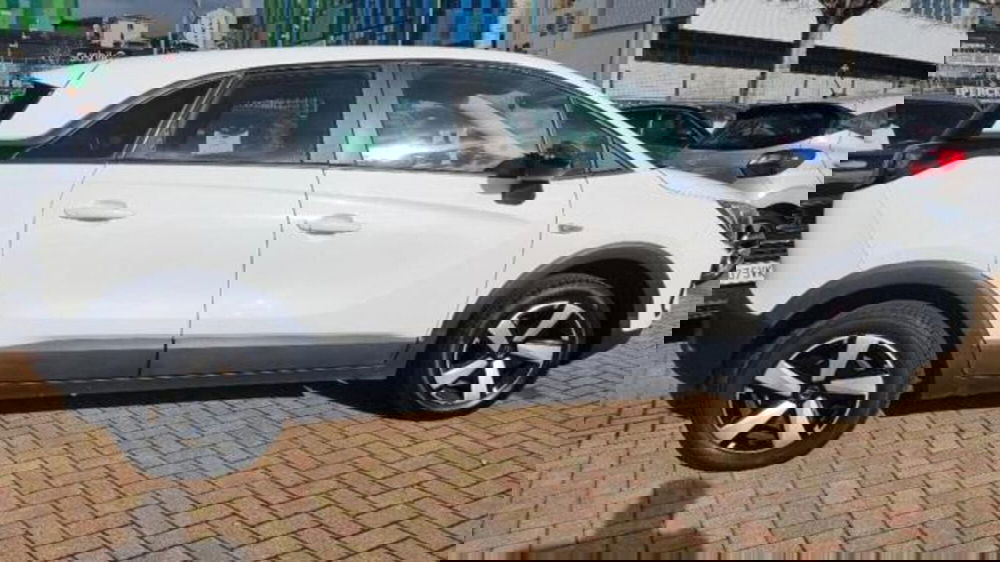 Opel Crossland usata a Savona (5)