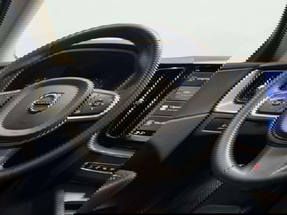 Volvo XC60 usata a Firenze (17)