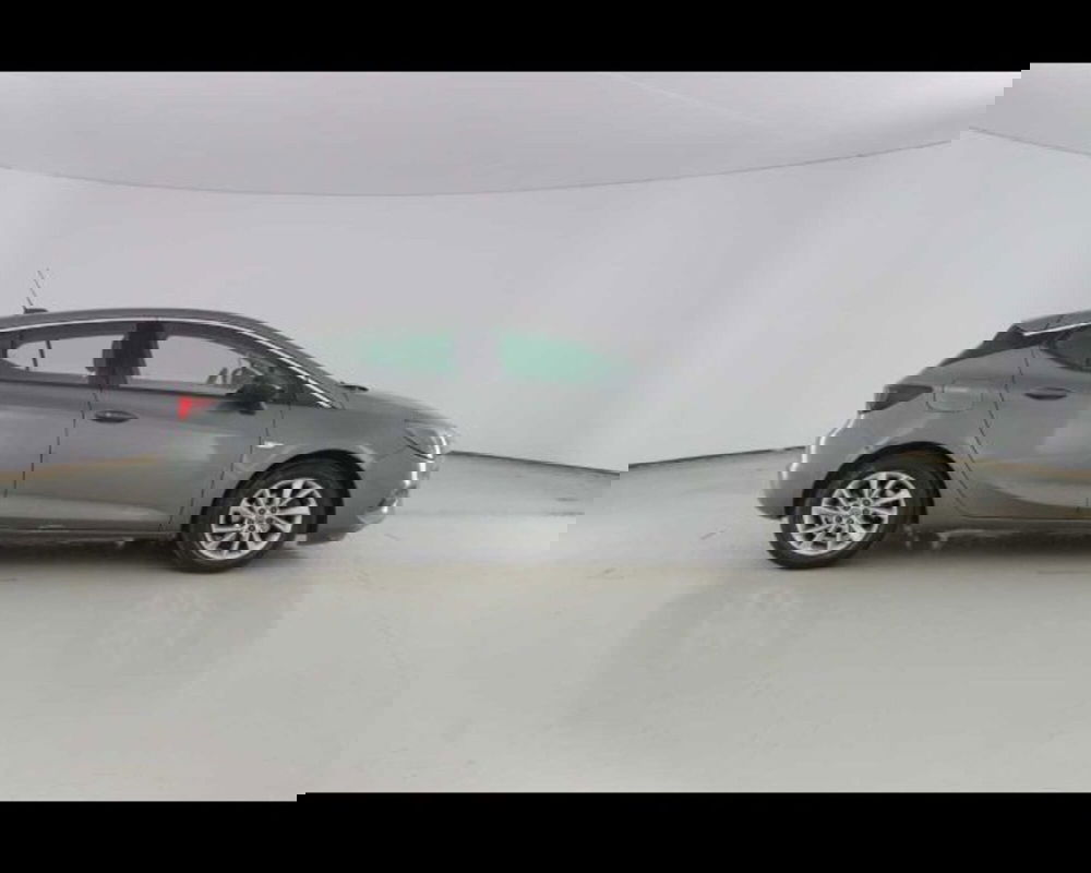 Opel Astra usata a Bologna (4)
