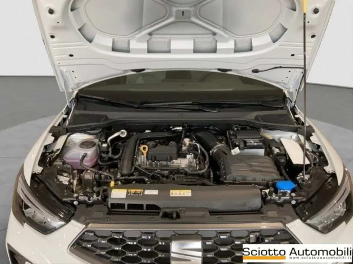 SEAT Ibiza nuova a Messina (19)