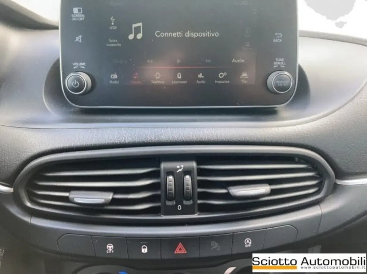 Fiat Tipo usata a Messina (16)