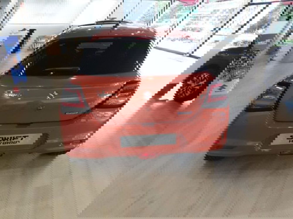 Suzuki Swift nuova a Reggio Emilia (4)