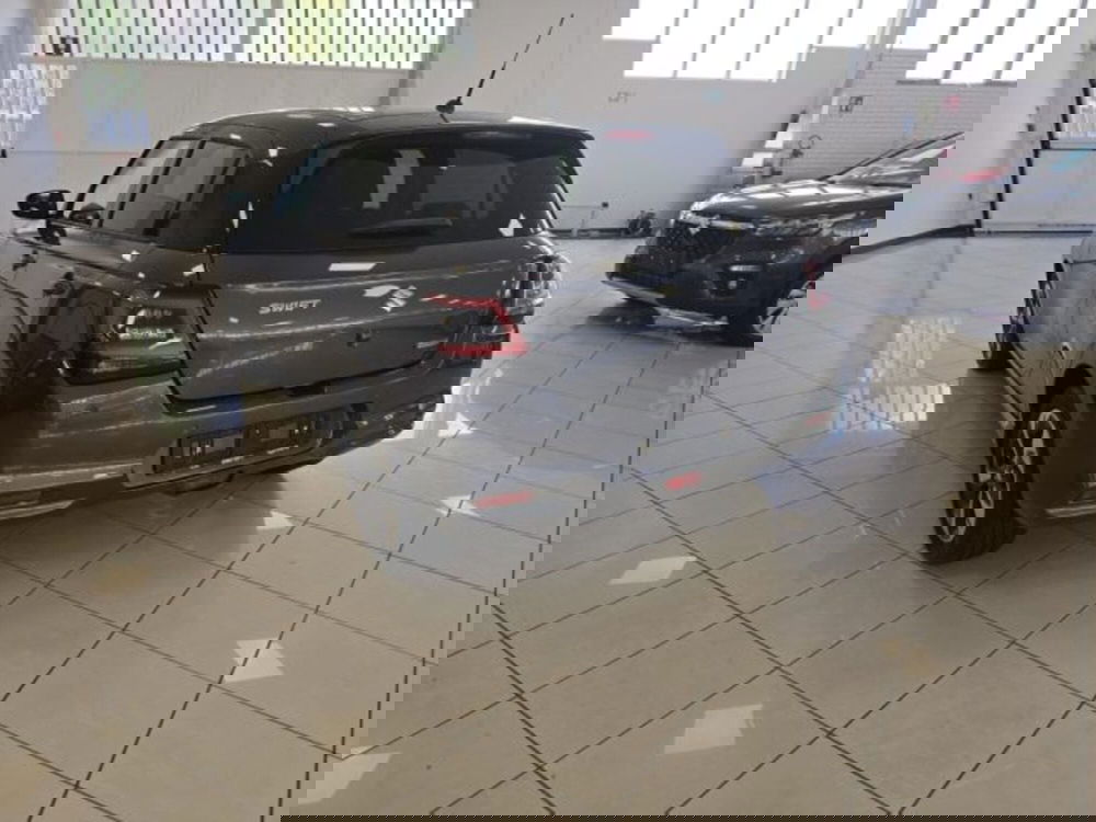 Suzuki Swift nuova a Reggio Emilia (4)