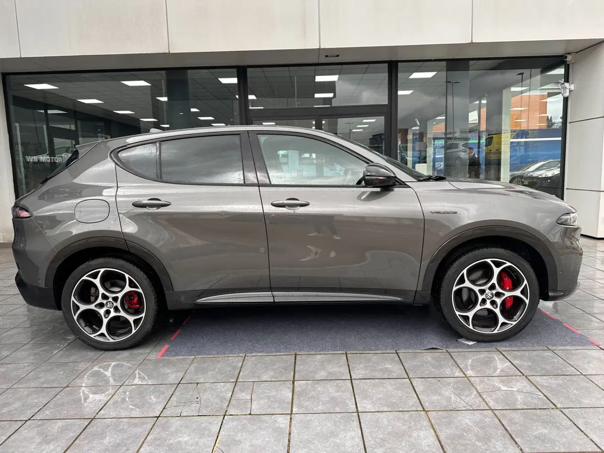 Alfa Romeo Tonale usata a Frosinone (17)