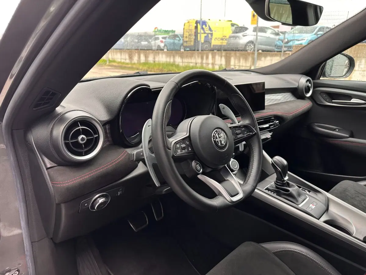 Alfa Romeo Tonale usata a Frosinone (6)